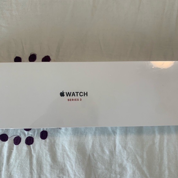 NEW IN BOX APPLE WATCH - Picture 3 of 5